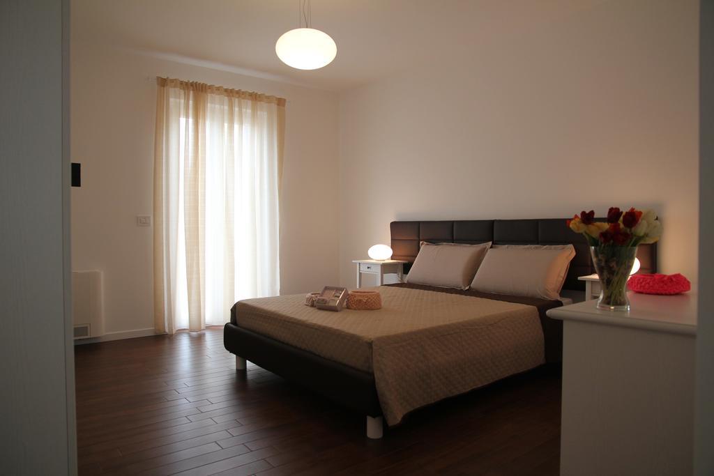Domusapuliae Apartments Монополи Екстериор снимка