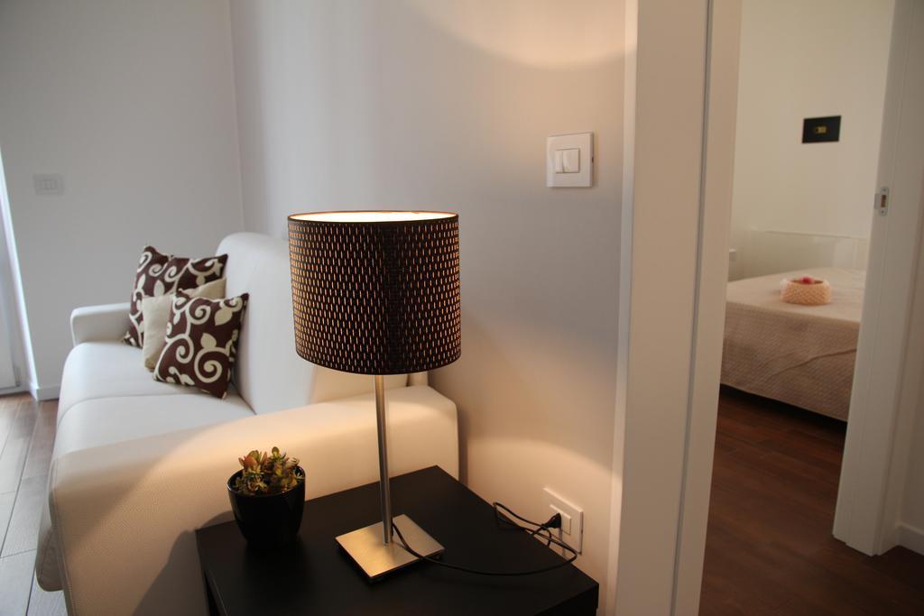 Domusapuliae Apartments Монополи Екстериор снимка