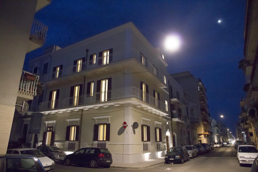 Domusapuliae Apartments Монополи Екстериор снимка