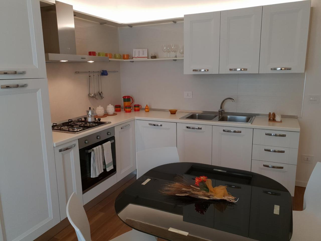 Domusapuliae Apartments Монополи Екстериор снимка